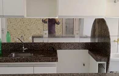 Imagem: O apartamento possui 2 Dormitórios, 1 Banheiro, 100m² de Área