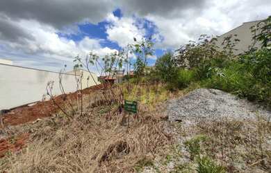 Imagem: O terreno possui 200m² de Área e está localizado em Parque