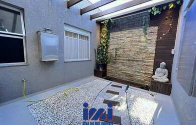 Imagem 4: Sobrado alto padrão em Praia de Leste