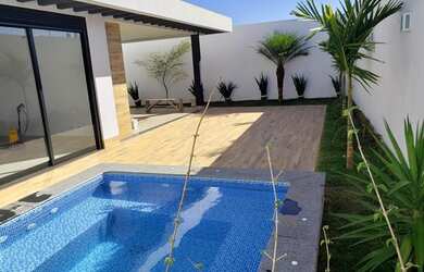 Imagem: A casa em condomínio possui 3 Dormitórios, 5 Banheiros, 4