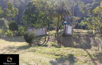 Imagem: O terreno possui 3.225m² de Área e está localizado em Miguel