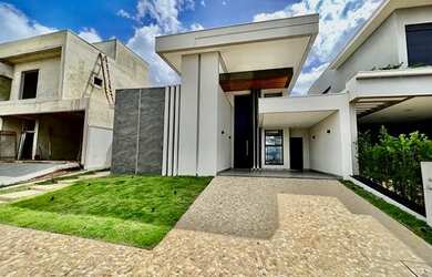 Imagem: A casa em condomínio possui 3 Dormitórios, 4 Banheiros, 4