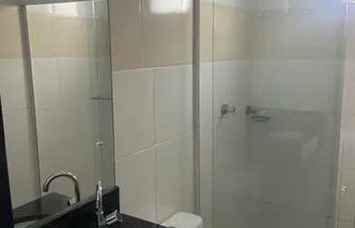 Imagem: A casa possui 2 Dormitórios, 2 Banheiros, 1 Vaga na garagem