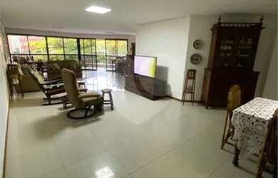 Imagem: O apartamento possui 4 Dormitórios, 5 Banheiros, 4 Vagas na