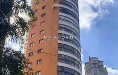 Imagem: O apartamento possui 3 Dormitórios, 5 Banheiros, 3 Vagas na