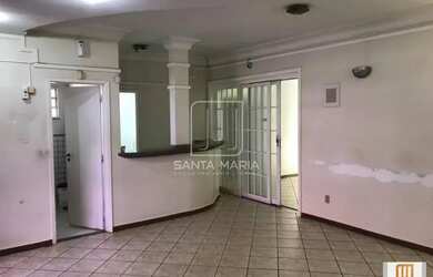 Imagem: O depósito possui 4 Vagas na garagem, 201m² de Área e está