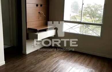 Imagem: O apartamento possui 3 Dormitórios, 1 Banheiro, 1 Vaga na garagem