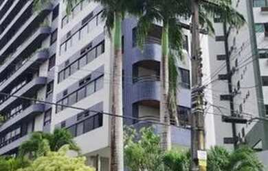 Imagem: O apartamento possui 4 Dormitórios, 4 Banheiros, 2 Vagas na