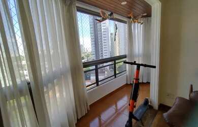 Imagem: O apartamento possui 3 Dormitórios, 4 Banheiros, 3 Vagas na