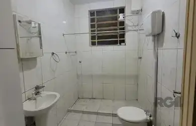 Imagem 6: Apartamento com 2 dormitórios, com sacada no Bairro Centro Histórico