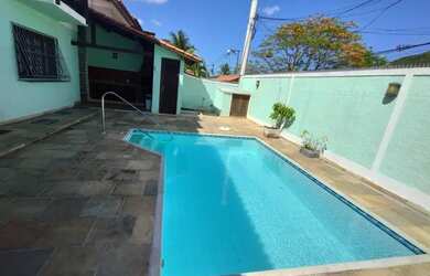 Imagem 3: Casa Duplex. Piscina, Varanda, 2 Banheirose3 Dormitórios