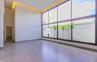 Imagem: CASA EM CONDOMINIO à venda, 3 quartos, 3 suítes, 4 vagas