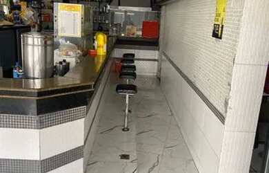 Imagem 4: PADARIA. 5 Vagas na garagem