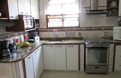 Imagem 5: Casa com 04 quartos, Bairro mumbuca Centro de Maricá Cod 121