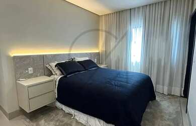 Imagem: A casa possui 3 Dormitórios, 4 Banheiros, 4 Vagas na garagem