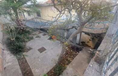 Imagem: O terreno possui 883m² de Área, Imóvel novo e está localizado