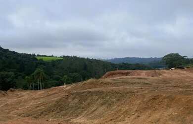Imagem 12: Terreno perto da Rodovia Castelo Branco