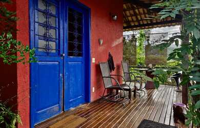 Imagem: A casa em condomínio possui 3 Dormitórios, 2 Banheiros, 2