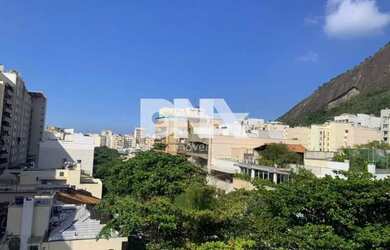 Imagem: O apartamento possui 2 Dormitórios, 2 Banheiros, 75m² de Área