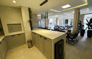 Imagem 3: Apartamento com 4 suítes e 3 vagas de garagem em - Meia Praia - Itapema/SC