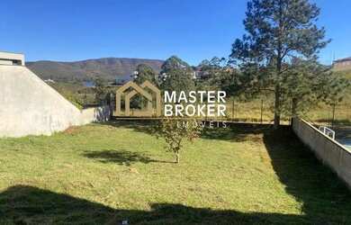 Imagem: O terreno possui 800m² de Área e está localizado em Alphaville