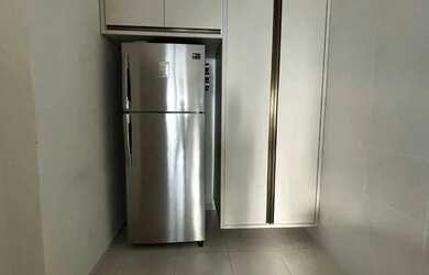 Imagem 10: LONDON. Piscina, Churrasqueira, Imóvel mobiliadoeAr-condicionado