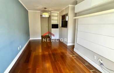 Imagem: O apartamento possui 2 Dormitórios, 1 Banheiro, 1 Vaga na garagem