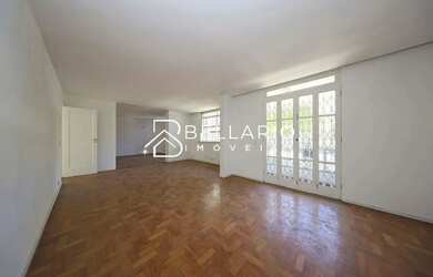 Imagem: O apartamento possui 4 Dormitórios, 2 Banheiros, 1 Vaga na