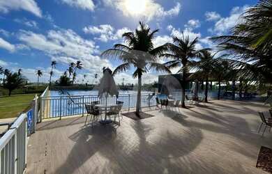 Imagem: A casa em condomínio possui 4 Dormitórios, 5 Banheiros, 2