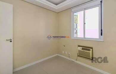 Imagem: O apartamento possui 3 Dormitórios, 2 Banheiros, 1 Vaga na