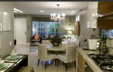 Imagem: A casa em condomínio possui 2 Dormitórios, 2 Banheiros, 2