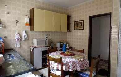 Imagem 13: Excelente casa com ponto comercial de frente para a Marginal em Itanhaém-SP