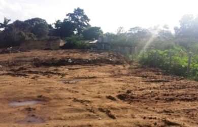 Imagem: O terreno possui 2.426m² de Área e está localizado em Guarujá