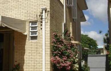 Imagem 3: Porto Alegre - Casa Padrão - Medianeira