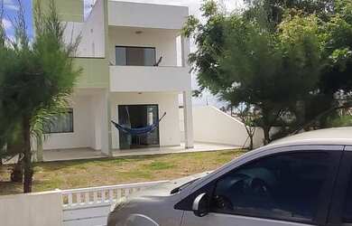 Imagem: A casa em condomínio possui 5 Dormitórios, 4 Banheiros, 5