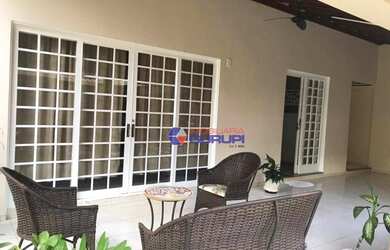 Imagem: A casa em condomínio possui 3 Dormitórios, 3 Banheiros, 4