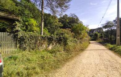 Imagem: A chácara possui 12.100m² de Área e está localizado em