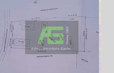 Imagem 5: Terreno localizado em Itaipava possui três casas e um galpão para venda