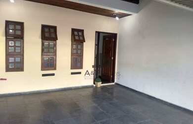 Imagem: A casa possui 2 Dormitórios, 1 Banheiro, 173m² de Área e