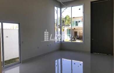 Imagem: A casa em condomínio possui 3 Dormitórios, 5 Banheiros, 2