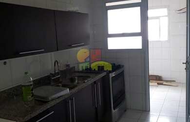 Imagem: O apartamento possui 4 Dormitórios, 2 Banheiros, 2 Vagas na