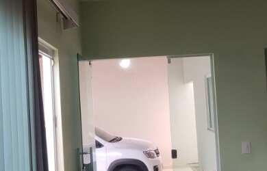 Imagem 6: Casa Bairro Tubalina. Churrasqueira, 300m² de Área, 3 Vagas na garageme3...