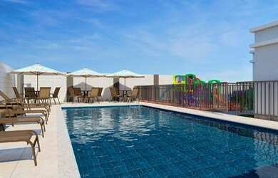 Imagem: O apartamento possui 2 Dormitórios, 1 Banheiro, 1 Vaga na garagem