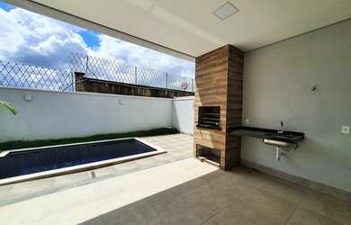 Imagem 6: Sobrado a venda com piscina e escritório no Condomínio Jardim de Mônaco...