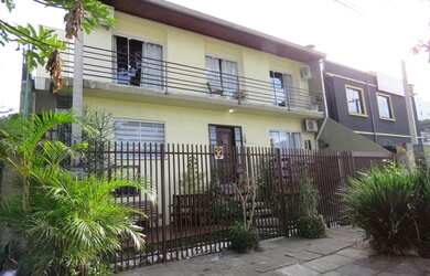 Imagem 2: CASA Seminário. Área de serviço, 280m² de Área, 1 Vaga na garageme4...