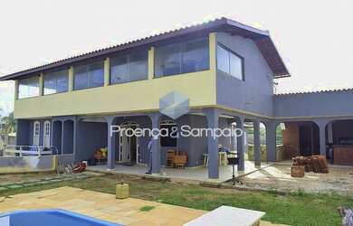 Imagem: A casa possui 5 Dormitórios, 5 Banheiros, 3 Vagas na garagem