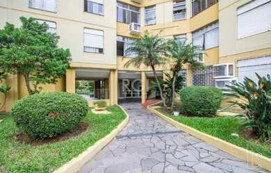 Imagem: O apartamento possui 1 Dormitório, 1 Banheiro, 1 Vaga na garagem