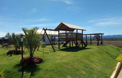 Imagem: O terreno possui 1.000m² de Área e está localizado em Jaboticatubas