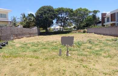 Imagem: O terreno possui 880m² de Área e está localizado em Catu