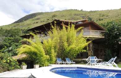 Imagem 2: Casa em Nogueira em condomínio